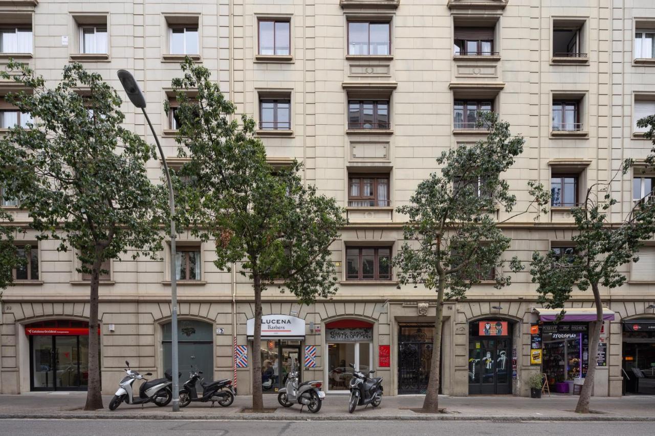 バルセロナCasa Cosi - Terrace 1アパートメント エクステリア 写真